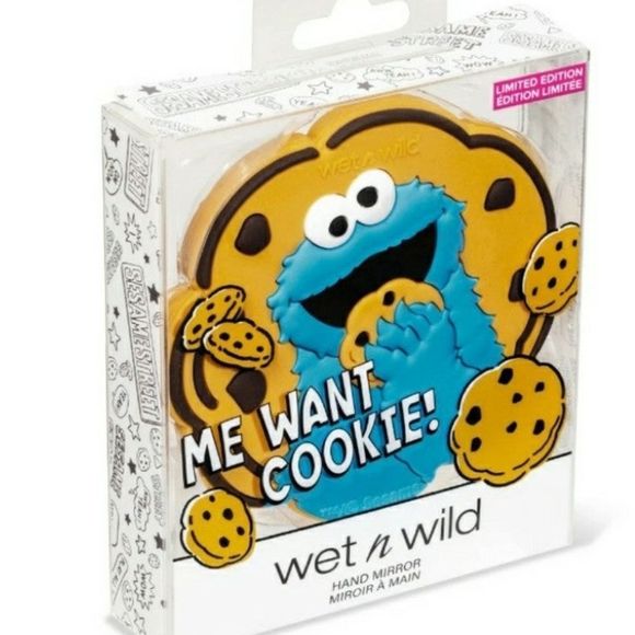 Wet-N-Wild X Sesame Street Me Want Cookies Compact Mirror - Picture 7 of 9